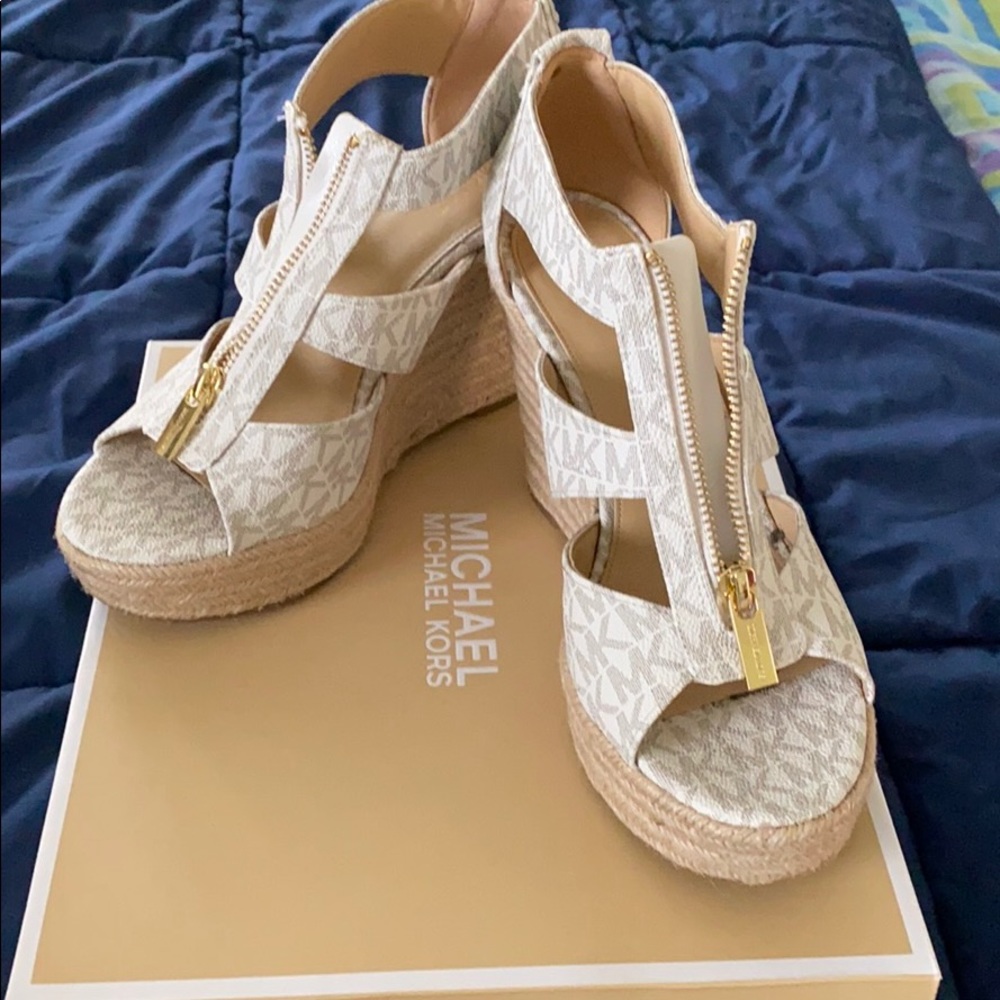 Michael Kors Damita Wedge